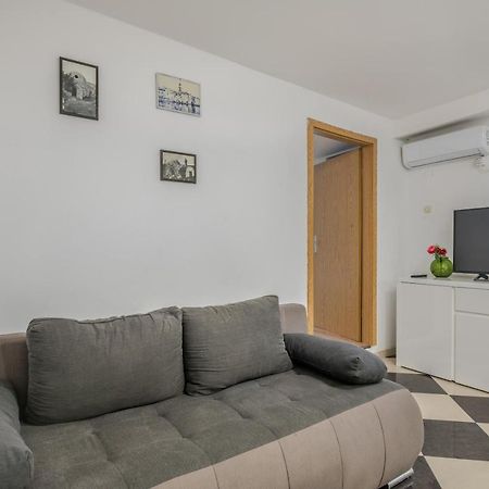 Apartments D Krk Town Exterior photo